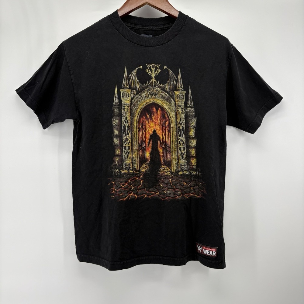 Men's WWE WWF T-Shirt Never Summon The Dead Size Medium Back And Front